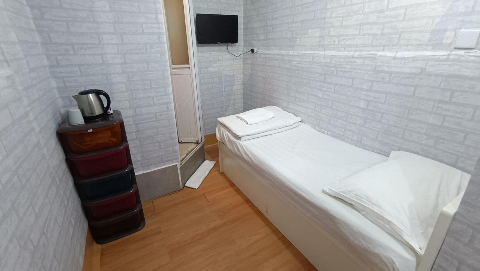 Cozy Inn Jordan Station Гонконг Экстерьер фото