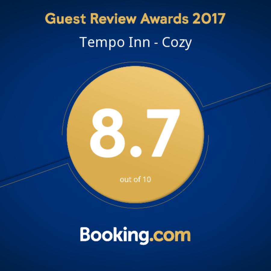 Cozy Inn Jordan Station Гонконг Экстерьер фото